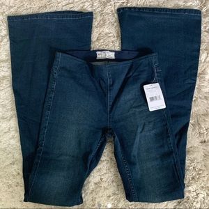 NWT Free People Flare jeans